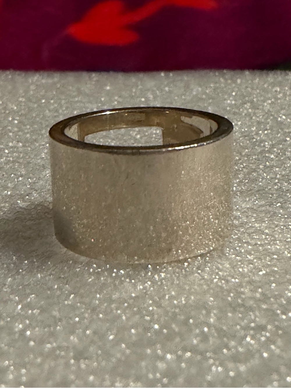 Gucci Silver Toned Interlocking G Band Ring - Picture 4 of 8
